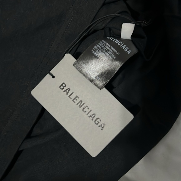 Balenciaga men’s T-shirt - Picture 3 of 4